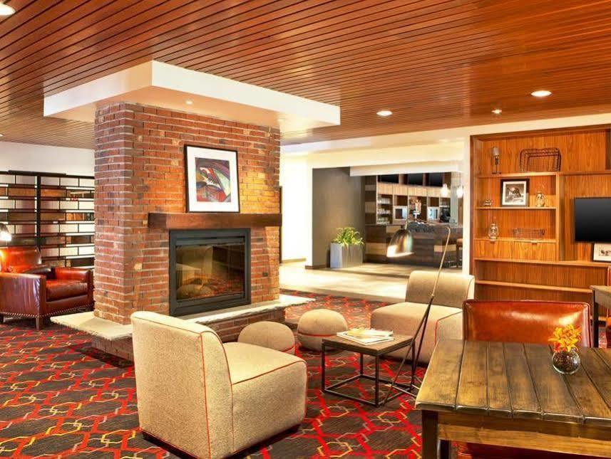 Anz Hotels Scranton Exterior photo